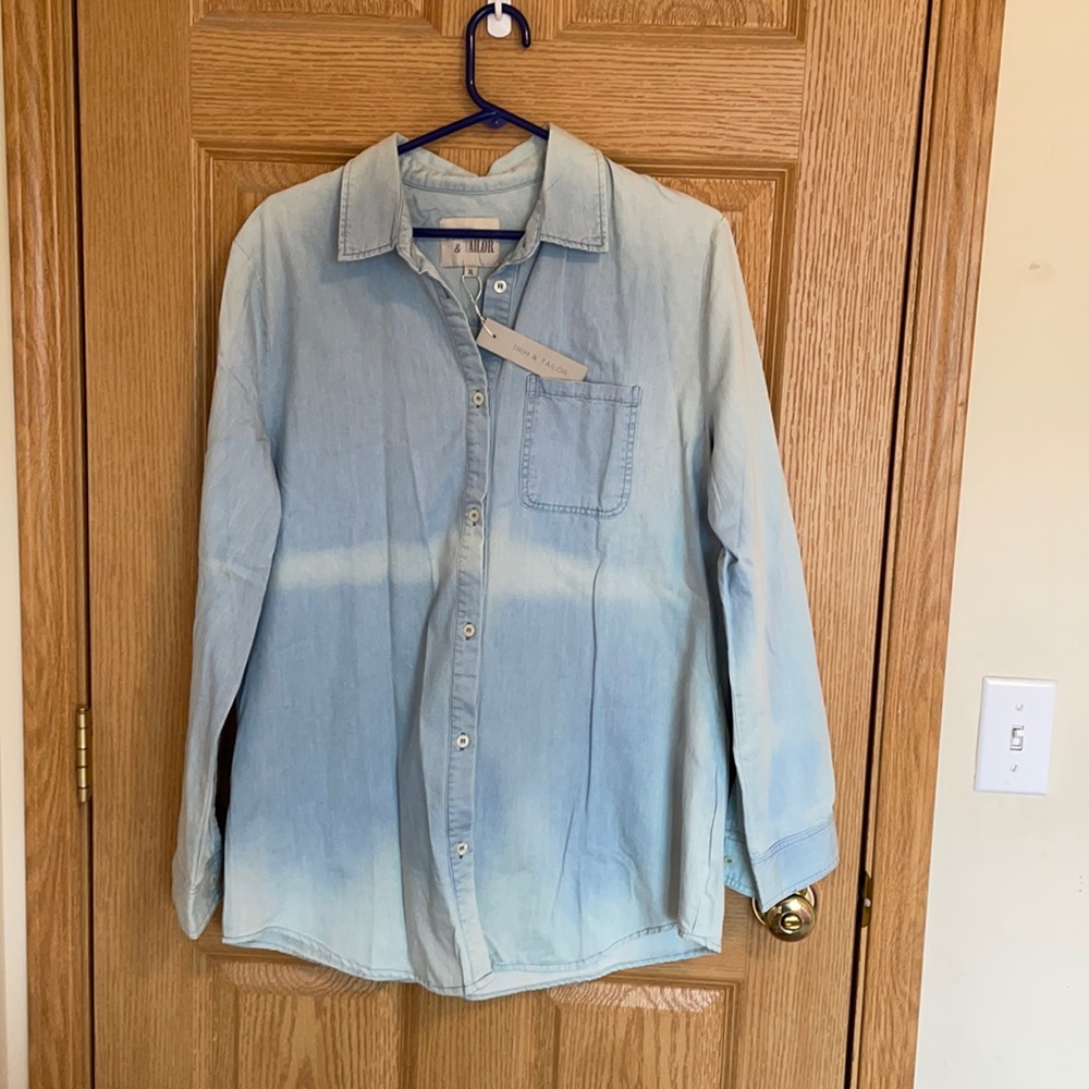 Trim and Tailor denim button up